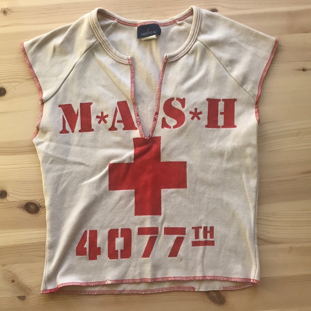 Vintage MASH crop top. Super cool & retro. Size S